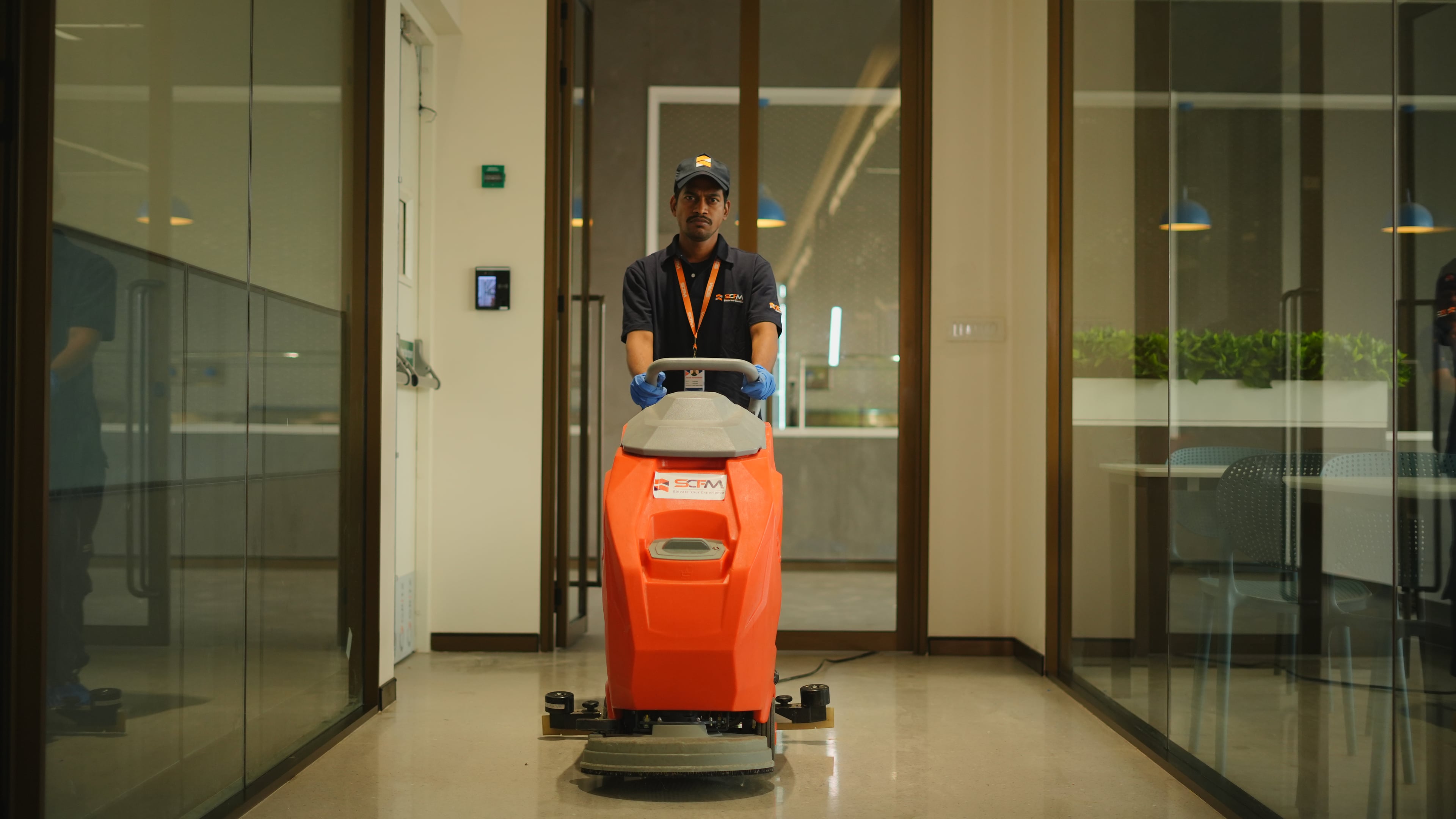 Experience the difference - Professional in action