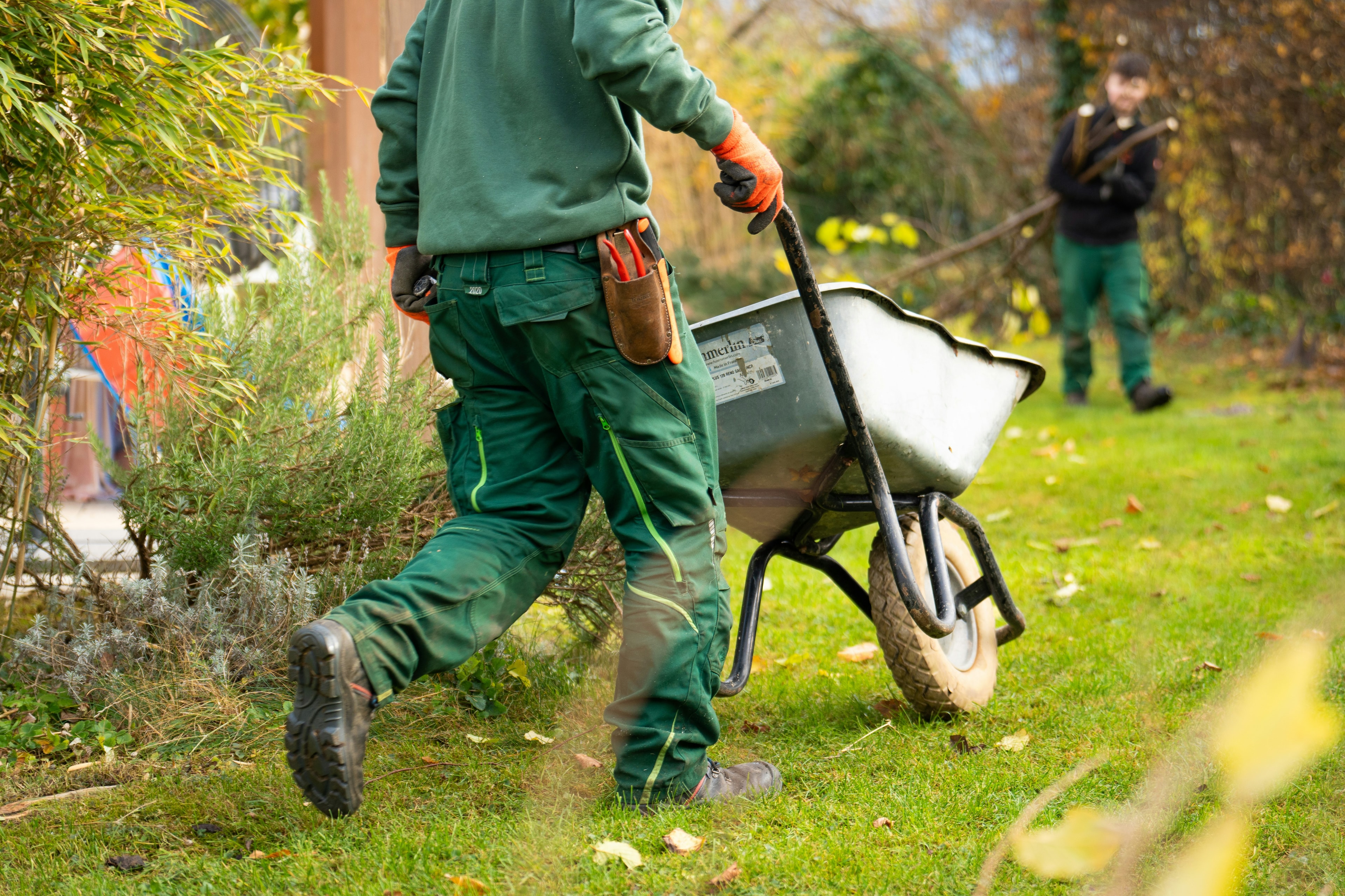 Landscaping & Grounds Maintenance